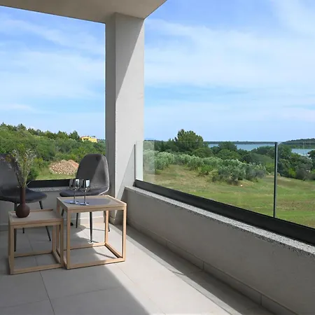شقة 212bellavista Neu Pomer Kroatien بولا