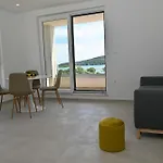 212bellavista Neu Pomer Kroatien Lejlighed Pula