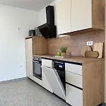 212bellavista Neu Pomer Kroatien Pula